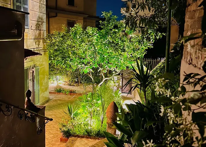 Isola Roger - Con Giardino A